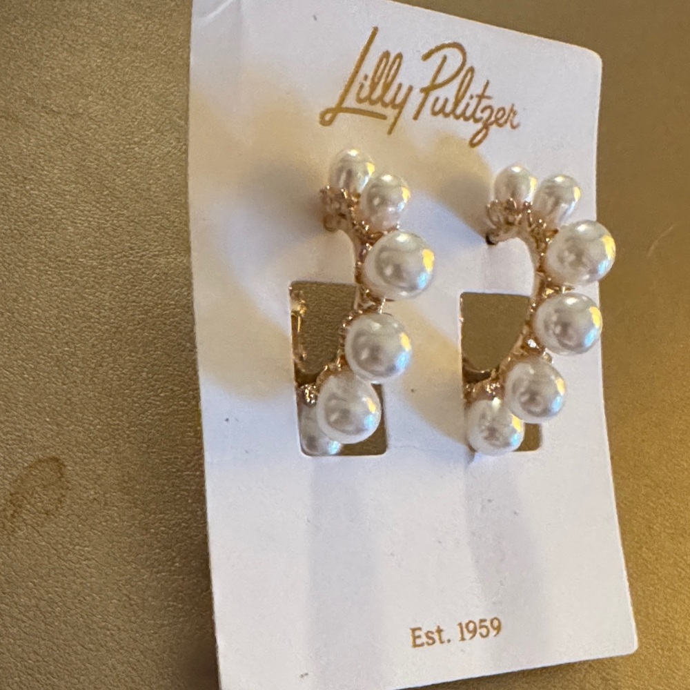 Lilly Pulitzer Gold Pearl Cluster Hoop Earrings